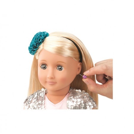 Our Generation - Anya lalka blondynka z przebitymi uszami i zestawem biżuterii wersja deluxe