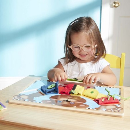 Tablica Manipulacyjna Ubieranie się - Melissa & Doug