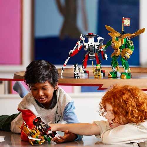 Lego NINJAGO Starcie Lloyda z Mechem EVO 71781