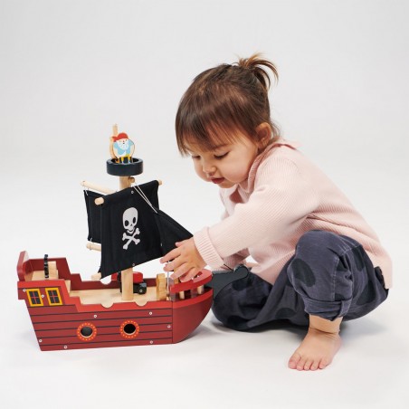 Statek piracki z piratami i armatą - Mentari