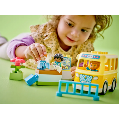 Żółty autobus zestaw klocków Lego Duplo 10988