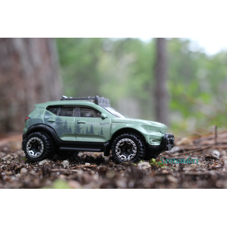 Hot Wheels Volvo XC40 Recharge 201/250 elektryczny