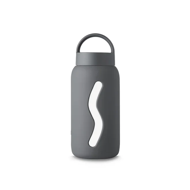 Szklana Butelka w Silikonowej Osłonie 500ml Smoke Grey - Muuki