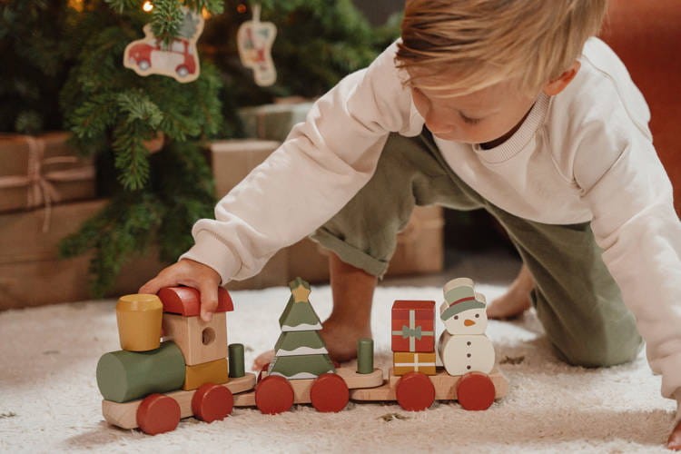 Świąteczny pociąg z klockami X-mas Little Dutch