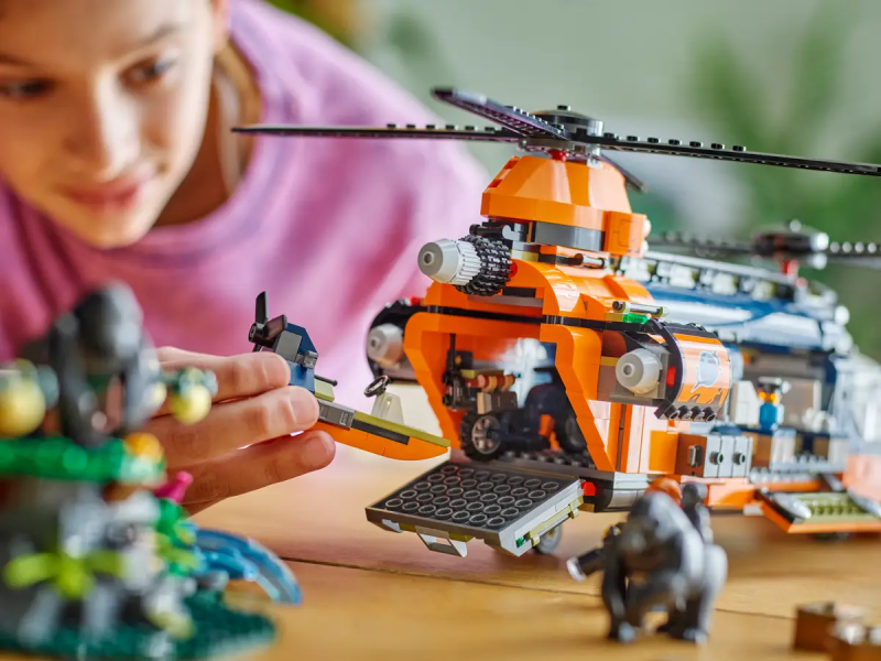 Lego 60437 Helikopter badaczy dżungli w bazie