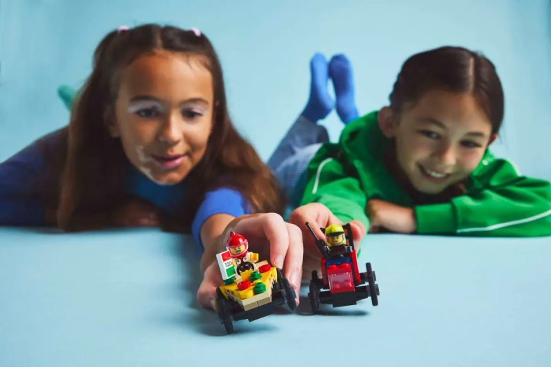 Lego 60458 Zestaw wyścigówek: pizza kontra wóz strażacki