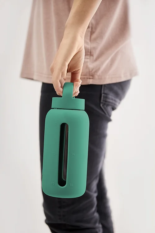 Szklana butelka do wody 720 ml bidon Frosted Green Muuki