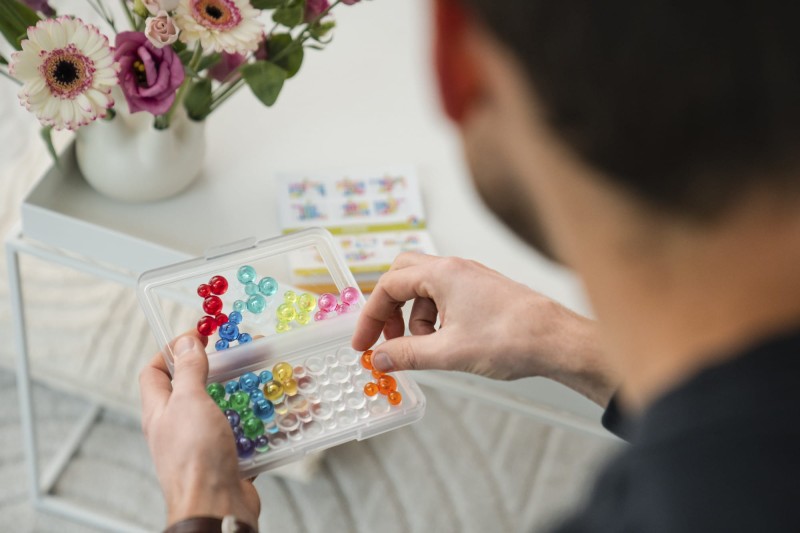 IQ Bubbles Smart Games gra logiczna łamigłówka 7+