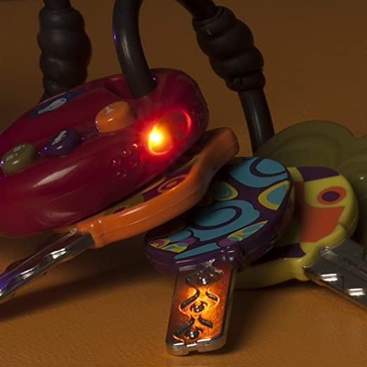 B.toys - zestaw kluczy z pilotem wersja czerwona FunKeys