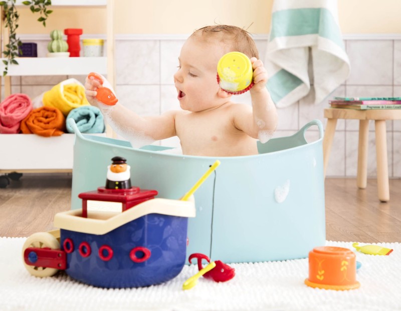 B.toys - zestaw do kąpieli statek z akcesoriami Fish&Splish
