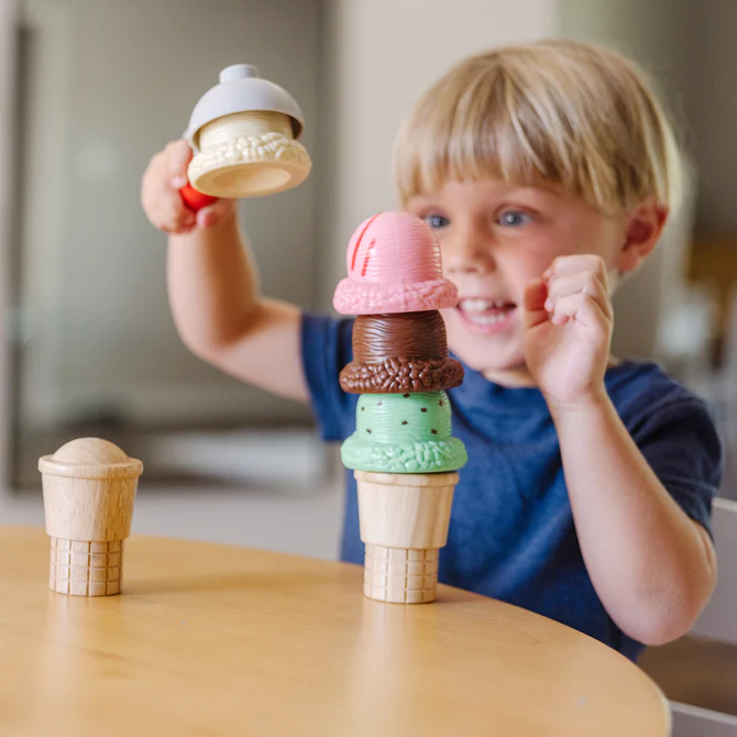 Lodziarnia Scoop & Stack Ice Cream - Melissa & Doug