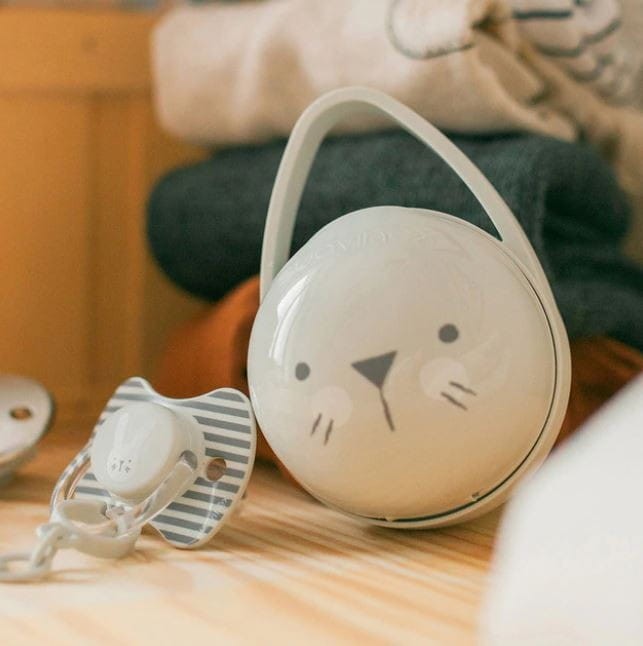 Podwójne etui na smoczki Kotek szary Hygge - Suavinex