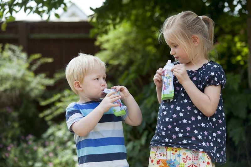 Pojemnik do napełniania saszetek 5 saszetek i szczoteczka, Fill'n Squeeze