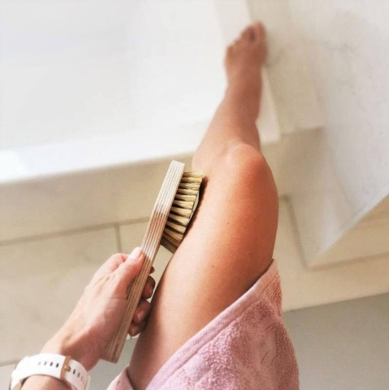 Szczotka do masażu i mycia ciała Tampico z rączką - Lullalove