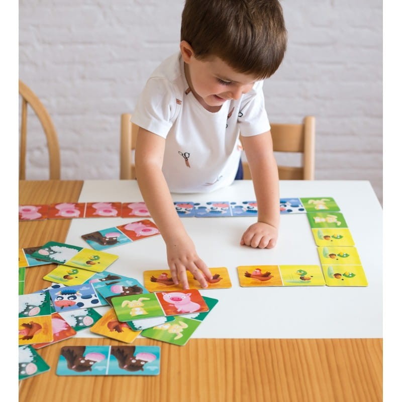 Gra Domino Farma w kartonowym domku - Apli Kids