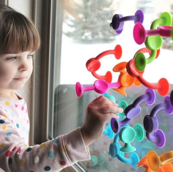 Silikonowe Przyssawki Squigz 36el.- Fat Brain Toys