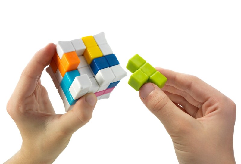 Kostka logiczna 6+ Plug & Play - Smart Games
