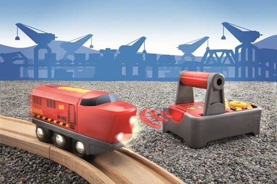 Zdalnie Sterowana Lokomotywa z Kontrolerem 33213 - Brio