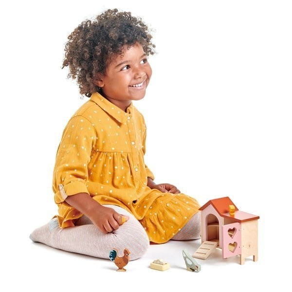 Drewniane figurki do zabawy, kurnik z kurami - Tender Leaf Toys