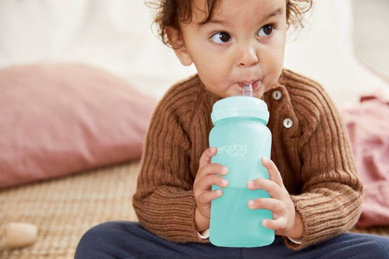 Szklany Bidon ze Słomką 240 ml miętowy - Everyday Baby