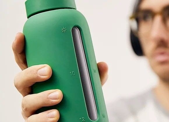 Szklana Butelka z Miarką 720 ml Silikonowe Etui Supreme Green - Muuki