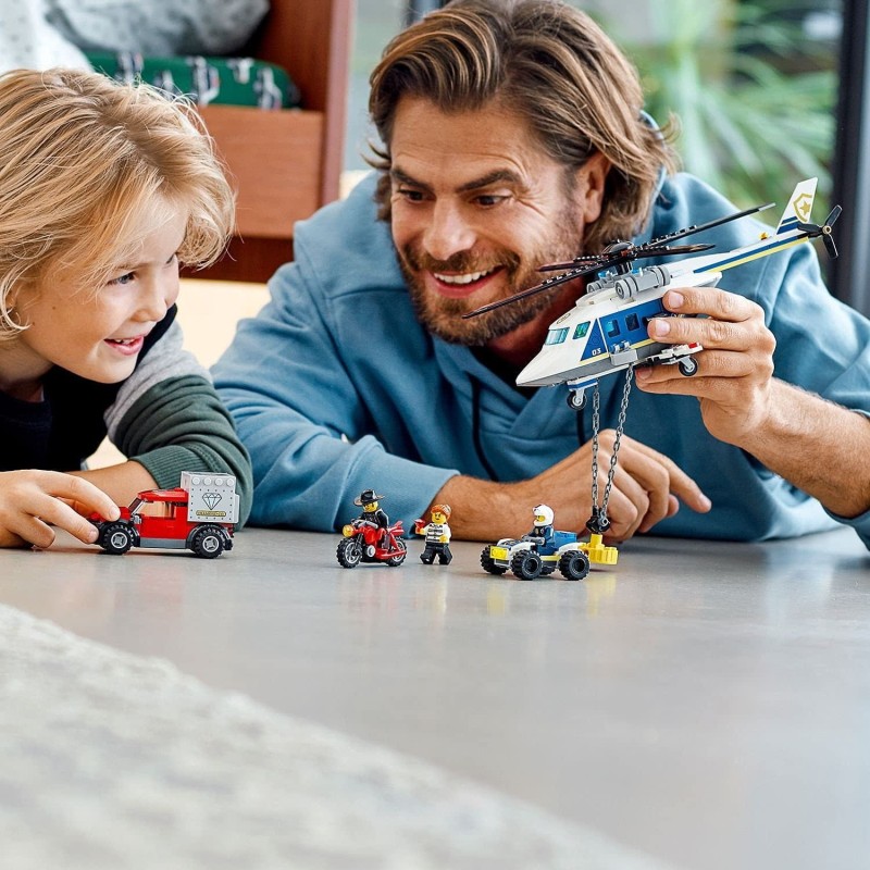 Klocki LEGO Pościg helikopterem policyjnym 60243