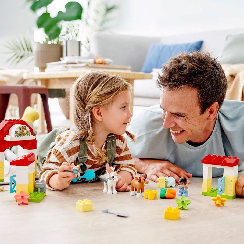 Zestaw Klocków Lego Duplo Stadnina i kucyki 10951