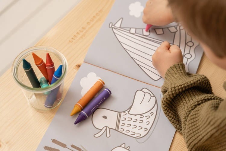 Kredki Woskowe Grube Okrągłe dla Maluchów – Little Dutch