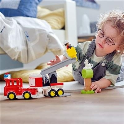 Wóz strażacki 10969 Lego Duplo z syreną i światłem
