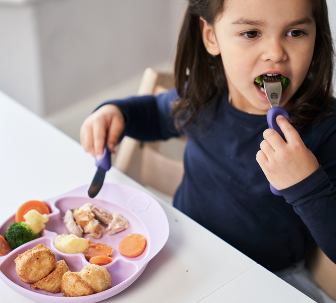 Talerzyk z Przyssawką i Przegródkami Fioletowy - Nana's Manners