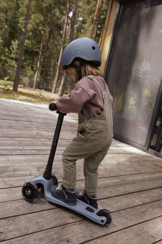 Kask rowerowy dla dzieci z Lampką LED na hulajnogę i rower S-M od 3 lat Steel Scoot & Ride