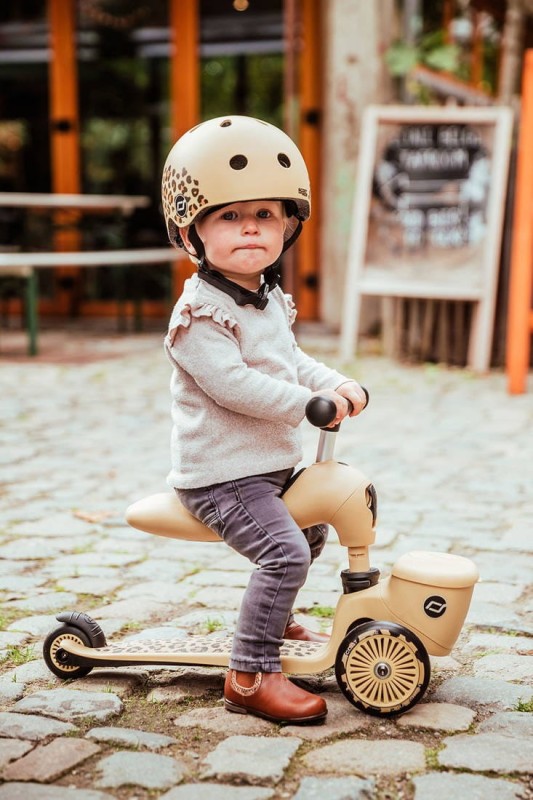 Hulajnoga Jeździk 2w1 z zamykanym schowkiem Highwaykick 1 Lifestyle Leopard Scoot & Ride