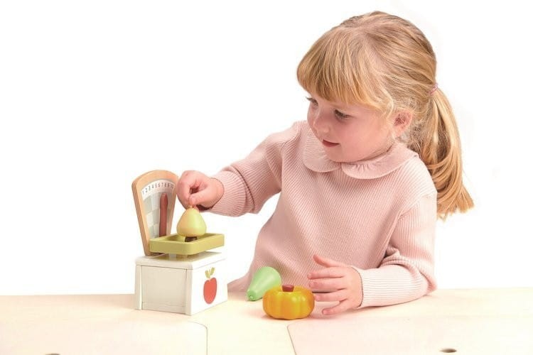 Drewniana Waga Dziecięca - Tender Leaf Toys