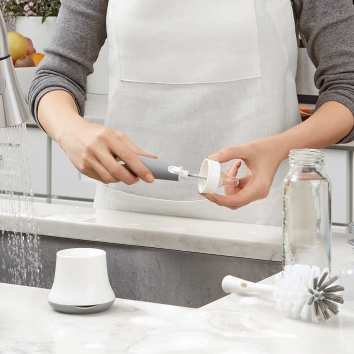Szczotka z Końcówką do Mycia Butelek i Smoczków - OXO