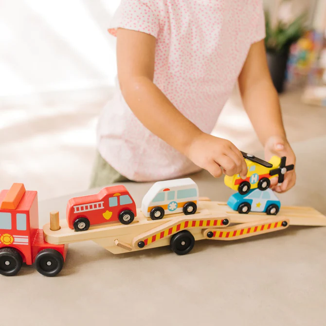 Piętrowa Ciężarówka z Pojazdami Ratunkowymi - Melissa & Doug