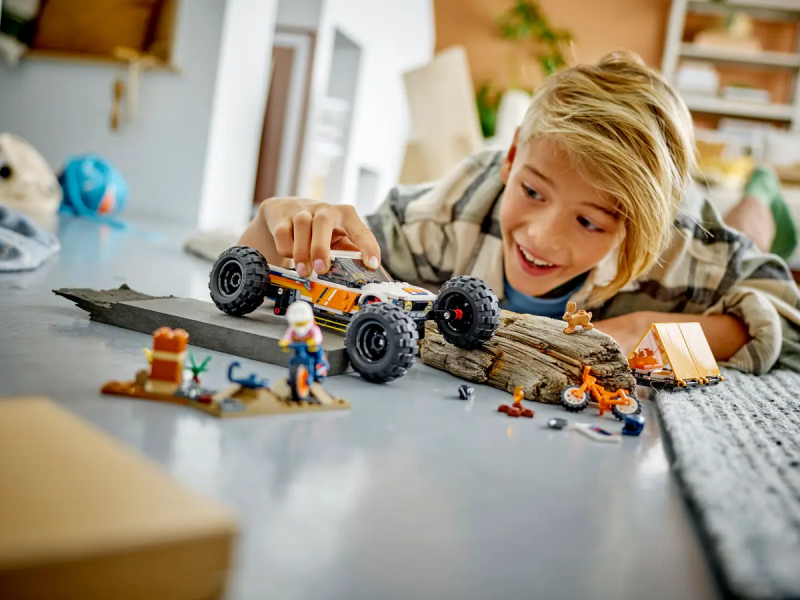 Lego 60387 Przygody samochodem terenowym z napędem 4x4