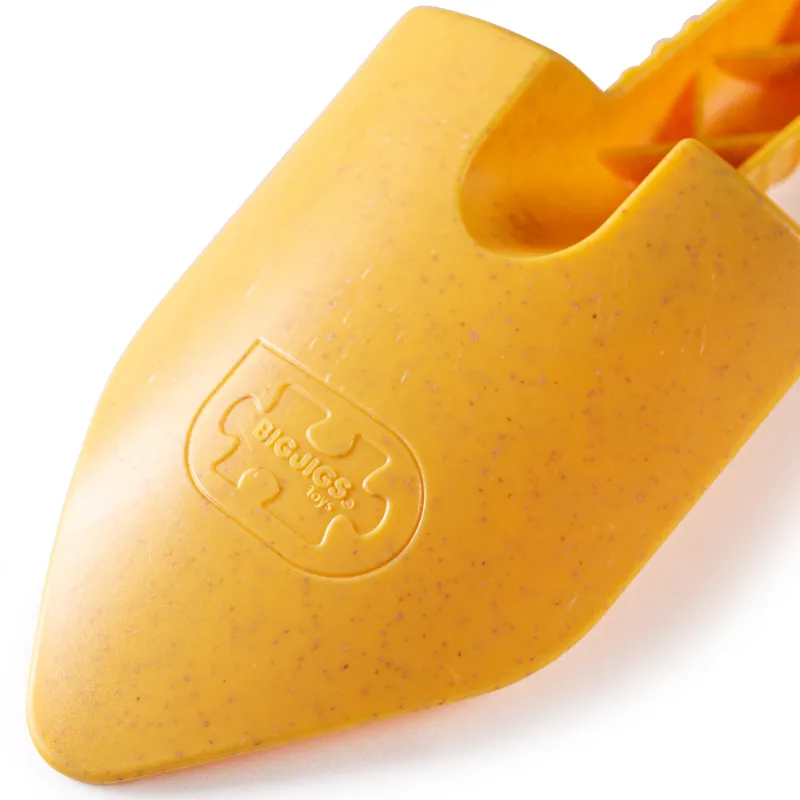 Łopatka do piasku żółta Spade - Bigjigs Toys