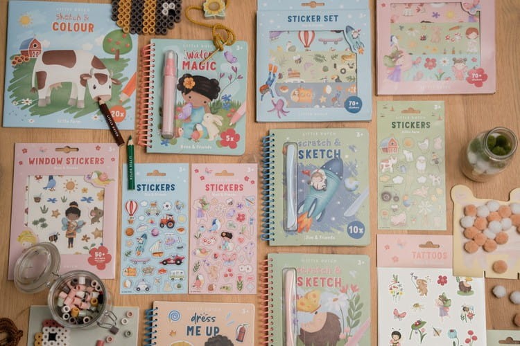 Naklejki na okno i różne powierzchnie Rosa kwiaty ogród Little Dutch