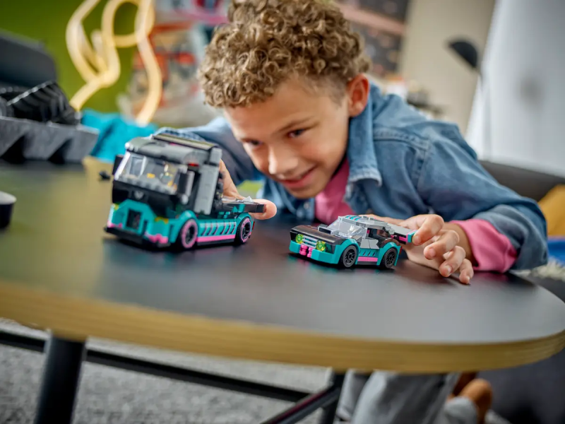 Samochód wyścigowy i laweta Lego 60406