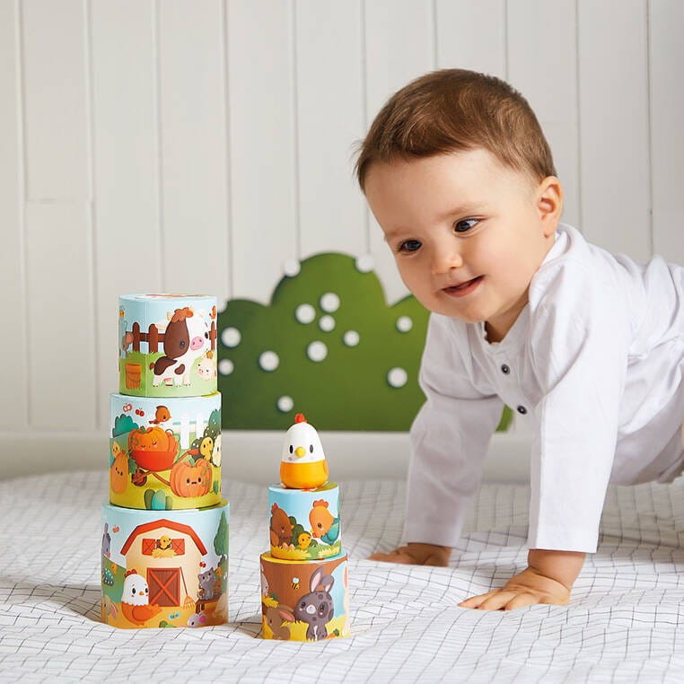 Farma wieża z pudełek + figurka Kura 6 elementów Janod