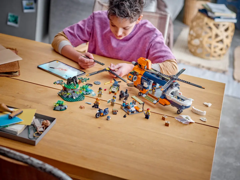 Lego 60437 Helikopter badaczy dżungli w bazie