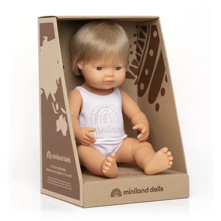 Pachnąca lalka chłopiec Europejczyk blond 38cm Miniland Doll