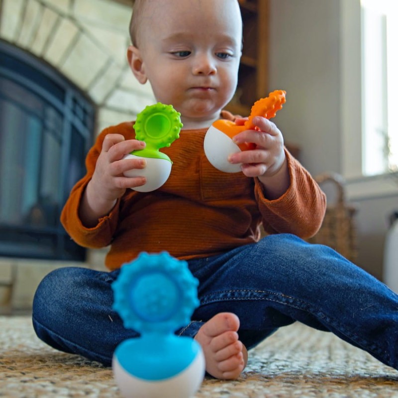 Gryzak Wańka Wstańka Dimpl Wobbl Niebieski - Fat Brain Toys