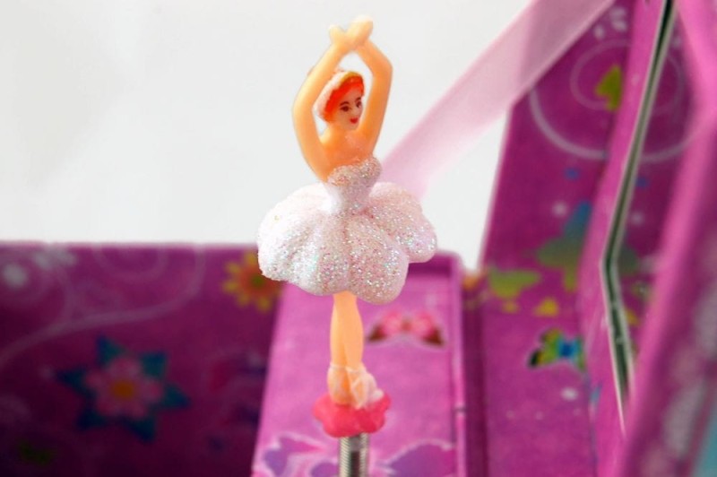 Szkatułka z Pozytywką Motyle - Adam Toys