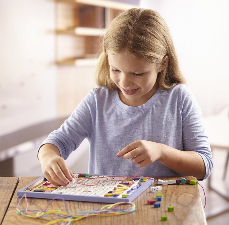 Zestaw do Tworzenia Biżuterii z Literkami - Melissa & Doug