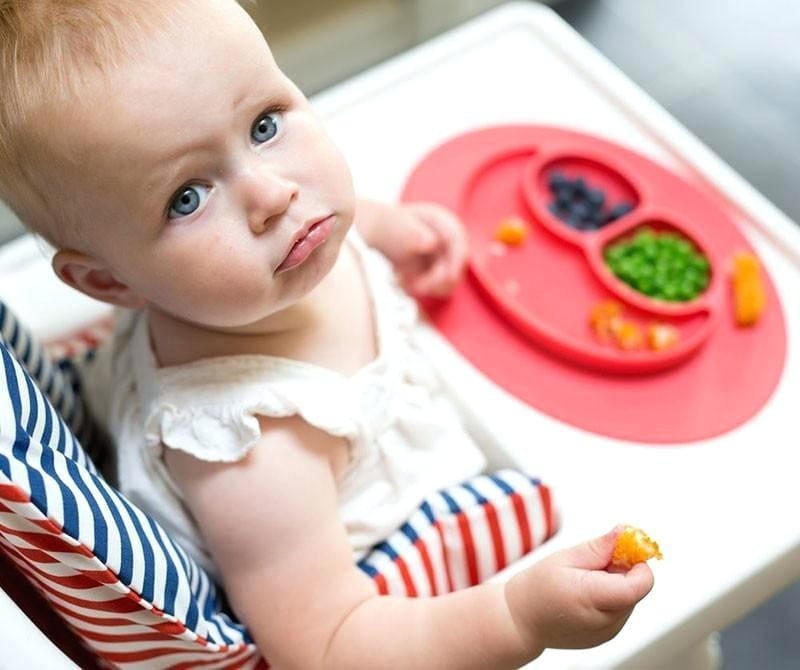 Silikonowy Talerzyk Podkładka 2w1 Różowy Mini Mat - ezpz