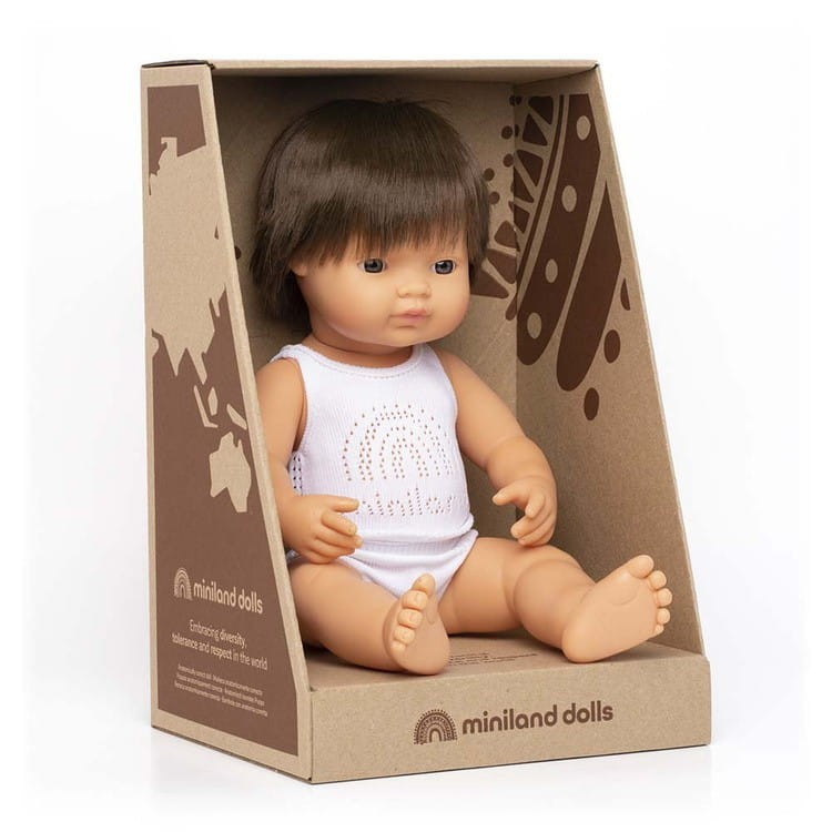 Pachnąca Lalka Chłopiec Europejczyk 38cm brązowe włosy - Miniland Doll