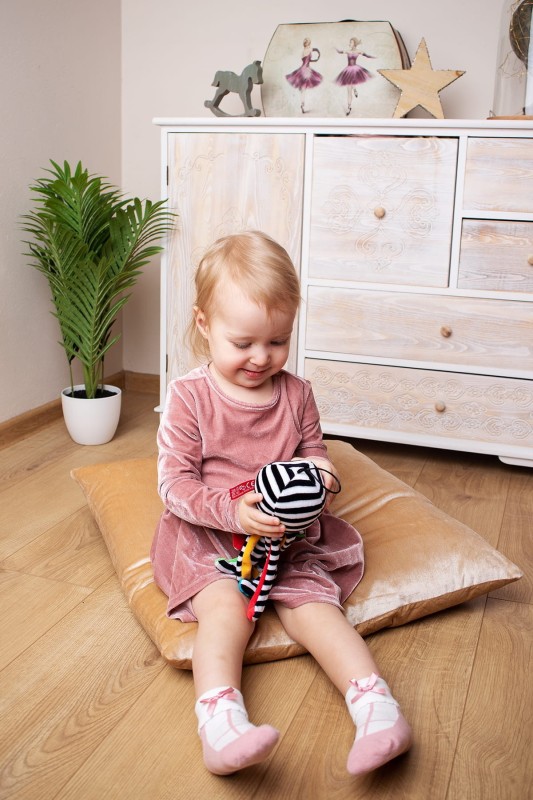 Mini Ośmiornica Biało-Czarna Zabawka Kontrastowa - Mom's Care