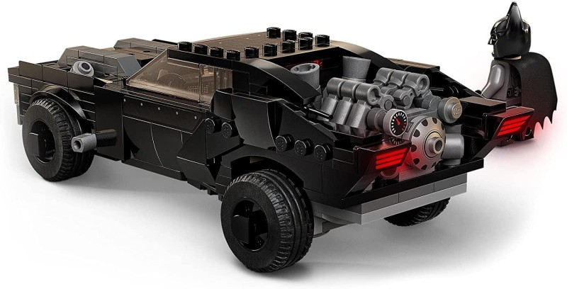 Klocki Lego 76181 Batmobil pościg za Pingwinem