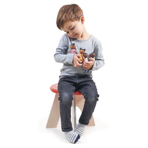 Czteroosobowa Rodzinka, zestaw figurek do domku- Tender Leaf Toys